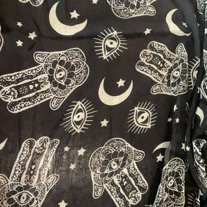 Spooky tarot scarf perfect for Halloween time! 41”x 73”